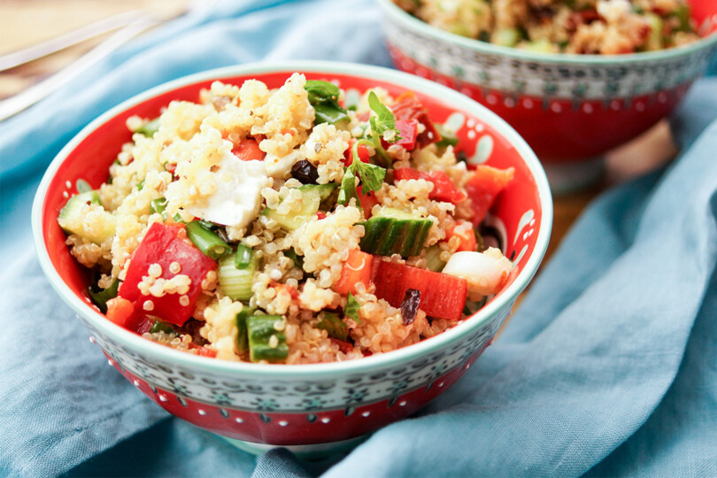 Rezept für griechischer Quinoa-Salat, Vegetarische-Rezepte mit frischen und leckeren Zutaten