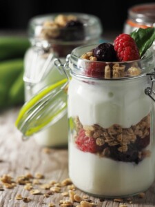 Probiotisches Essen für eine gesunde Verdauung, Naturjoghurt