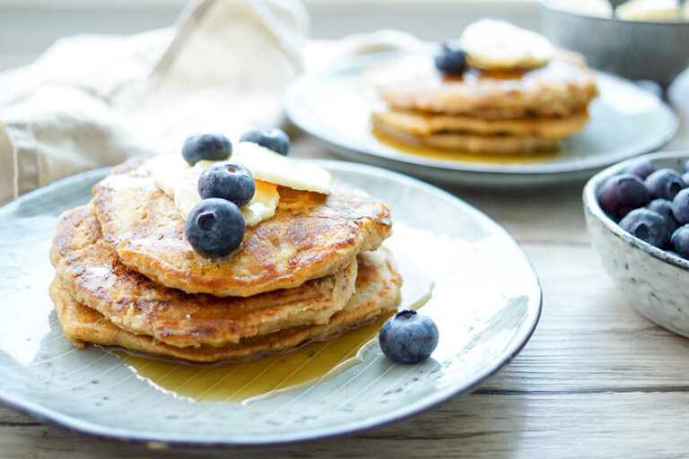 Gesunde Vollkorn Bananen Pancakes für ein vollwertiges Frühstück