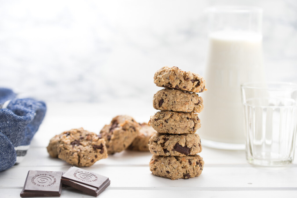 Erdnussbutter-Cookies mit Schokolade (vegan + glutenfrei)