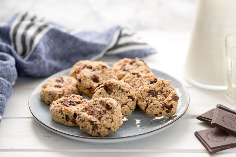 Erdnussbutter-Cookies mit Schokolade (vegan + glutenfrei)