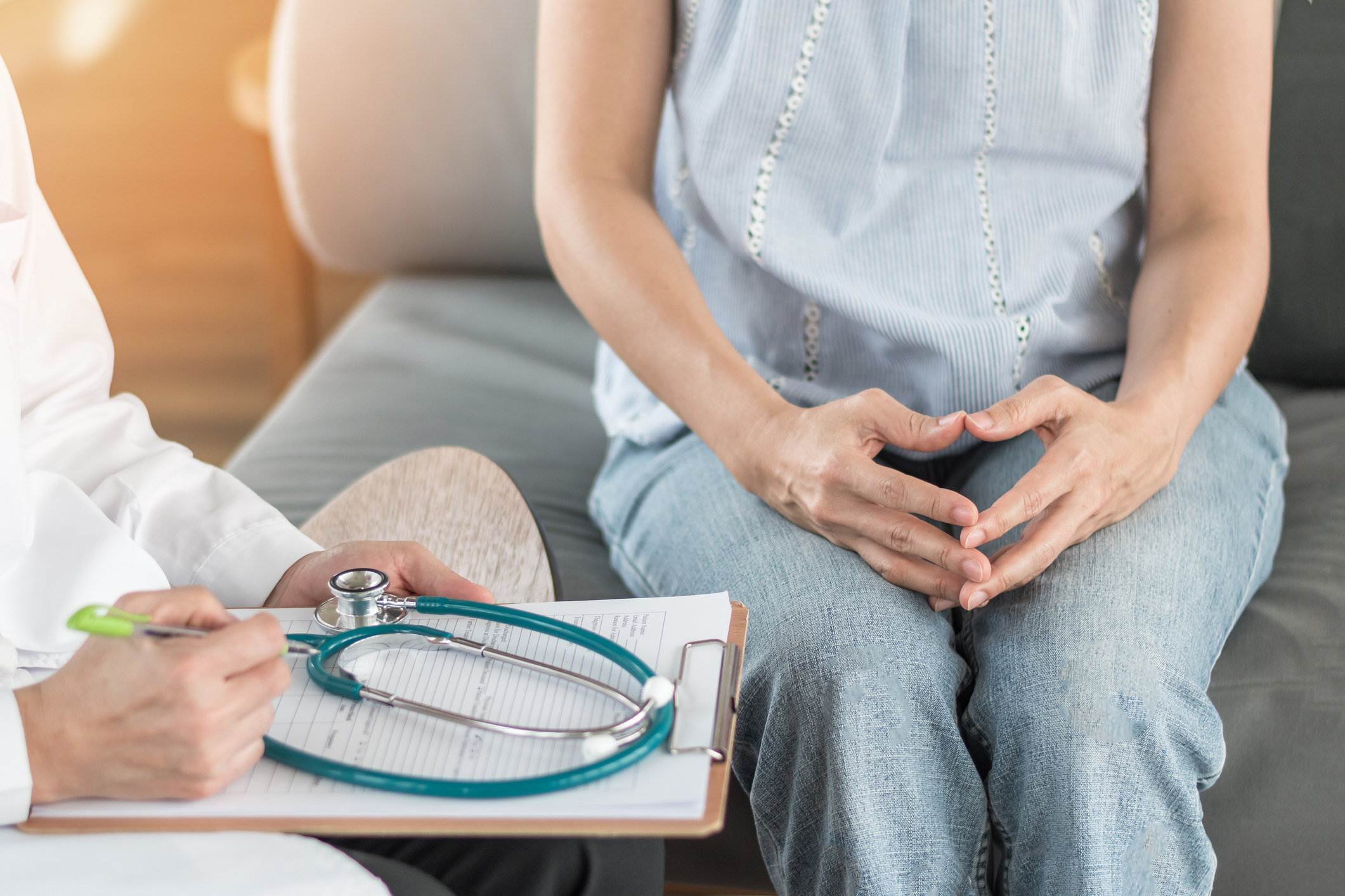 Pränataldiagnostik: Schwangere bei der Untersuchung